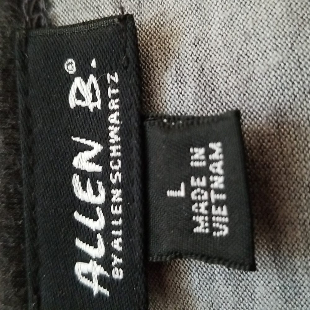 High-Low Tee - Picture 4 of 11